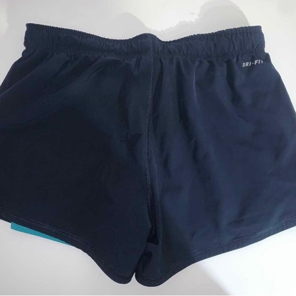 Nike Dri-fit shorts - Picture 2 of 3